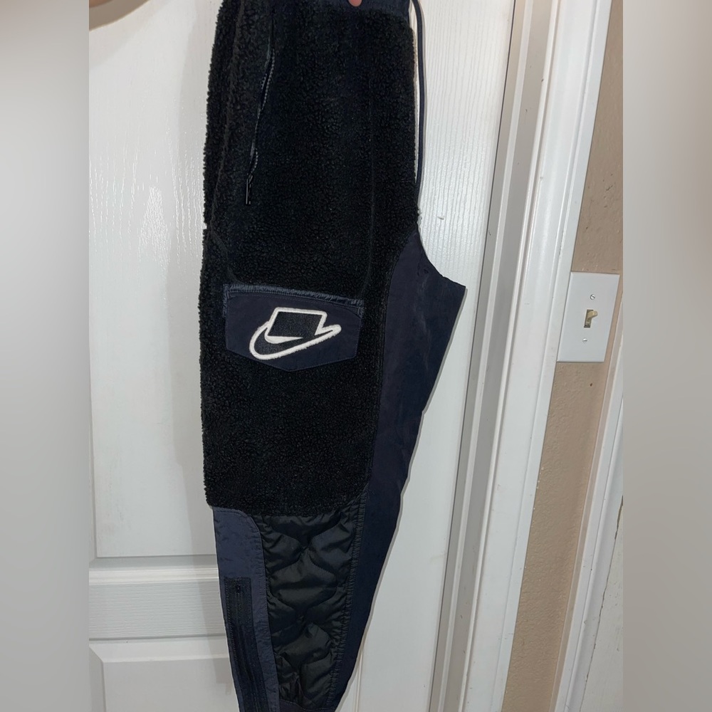Mens Nike Sherpa pants